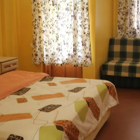 بيت ضيافة Melisa 3*